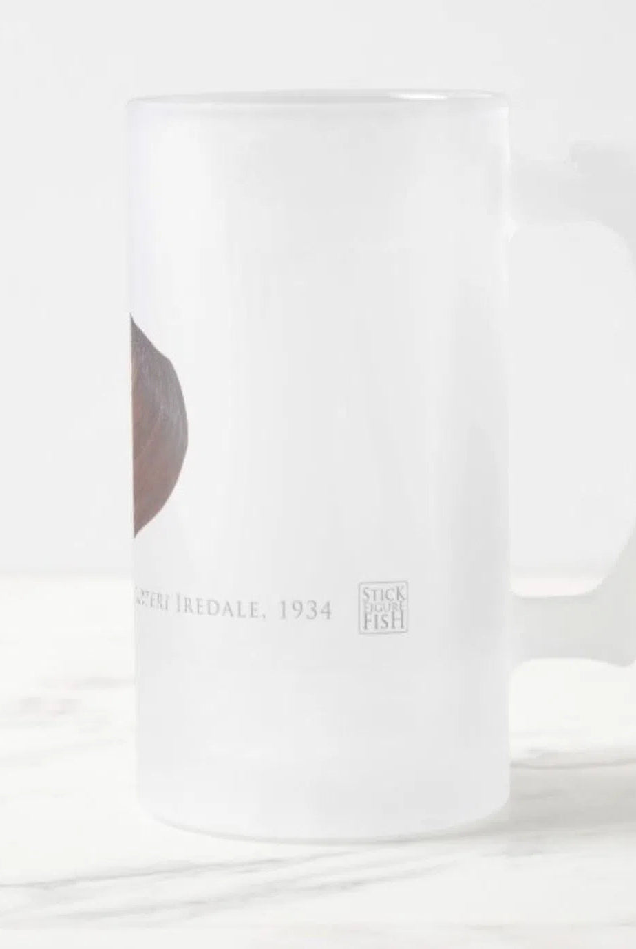 Ambiguus Mussel - Frosted Glass Stein-Stick Figure Fish Illustration