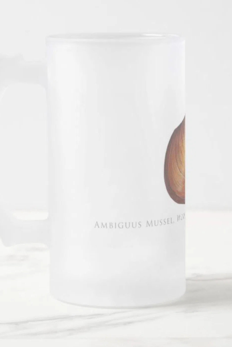 Ambiguus Mussel - Frosted Glass Stein-Stick Figure Fish Illustration